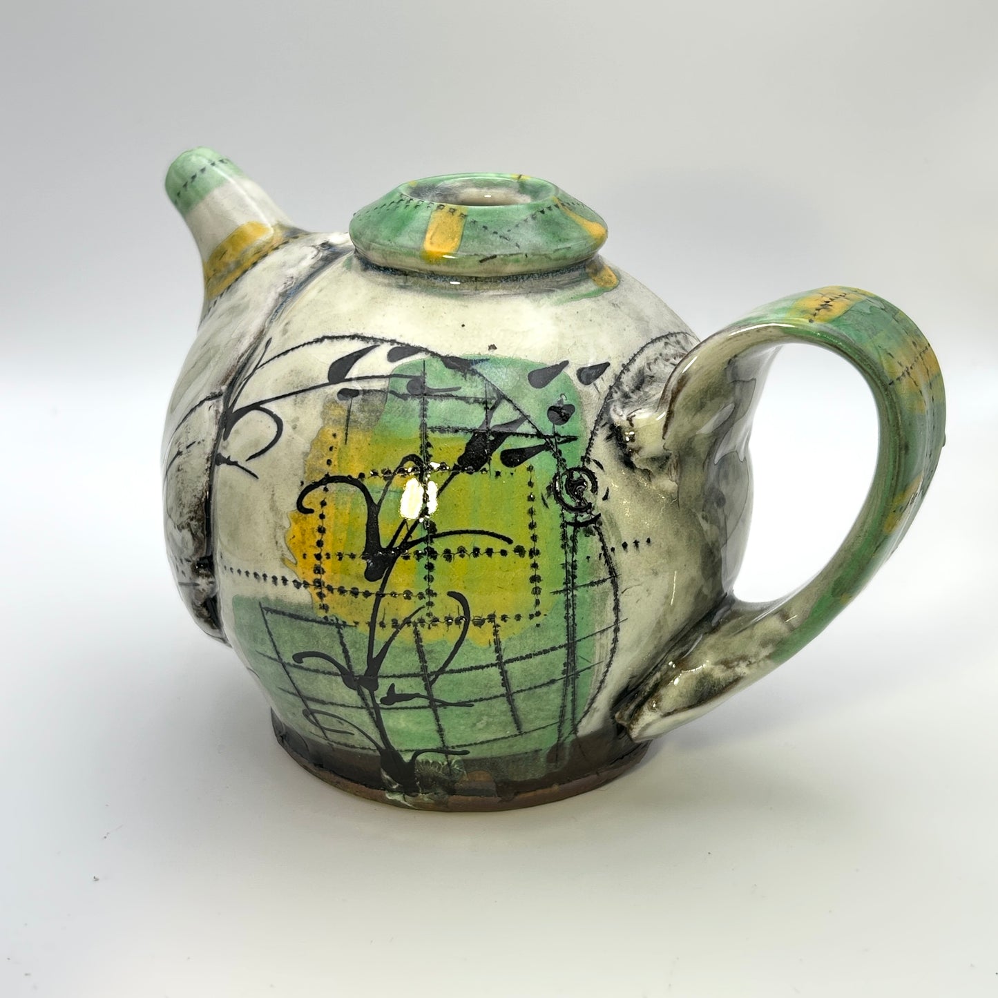 Brandon Bishop Green and Gold Pouring Bottle